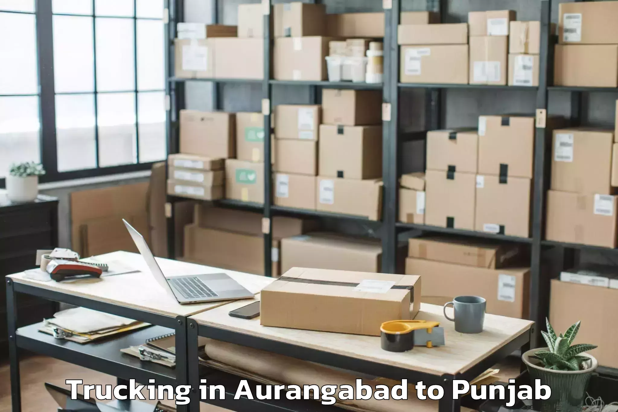 Top Aurangabad to Sri Guru Ram Das University Of Trucking Available